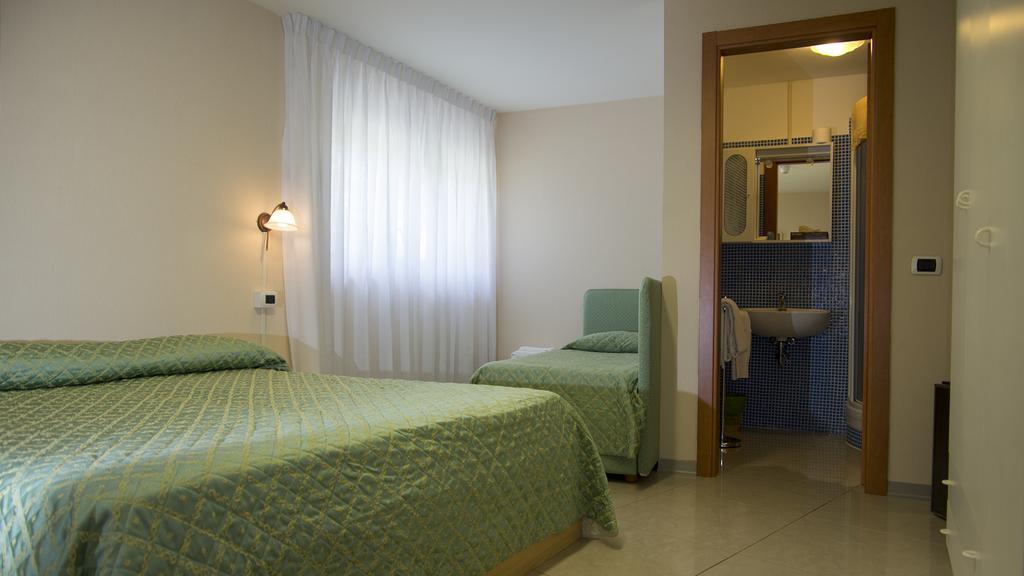 Hotel Cristallo Lerici Esterno foto