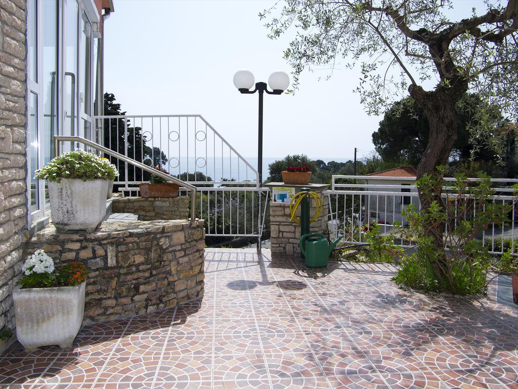 Hotel Cristallo Lerici Esterno foto
