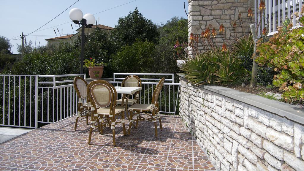 Hotel Cristallo Lerici Esterno foto