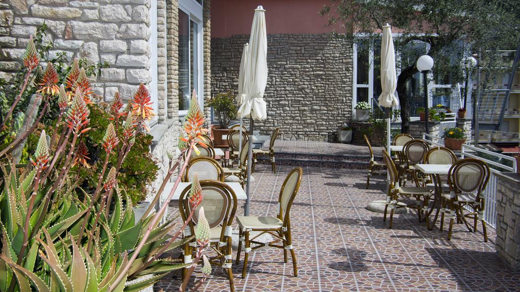 Hotel Cristallo Lerici Esterno foto