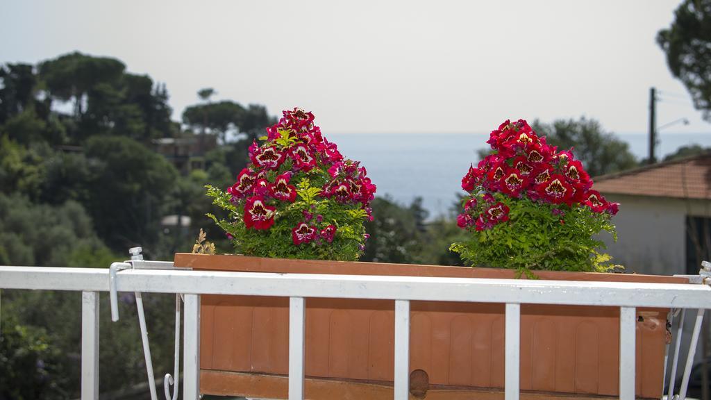 Hotel Cristallo Lerici Esterno foto