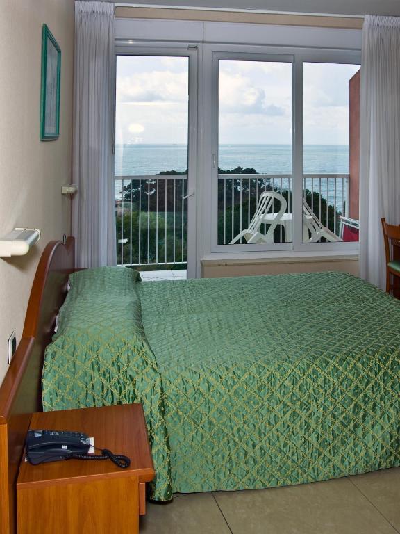 Hotel Cristallo Lerici Camera foto