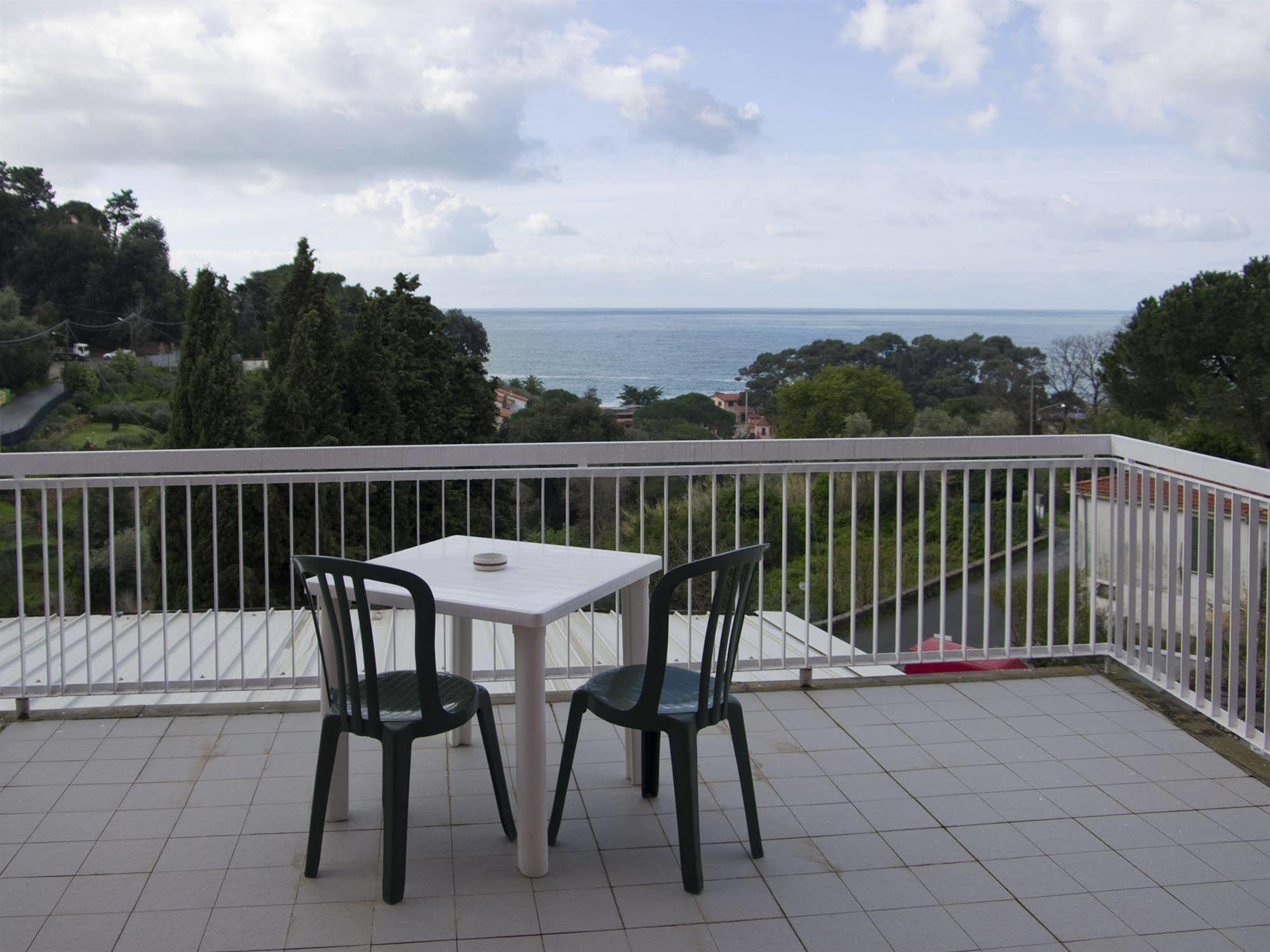 Hotel Cristallo Lerici Esterno foto