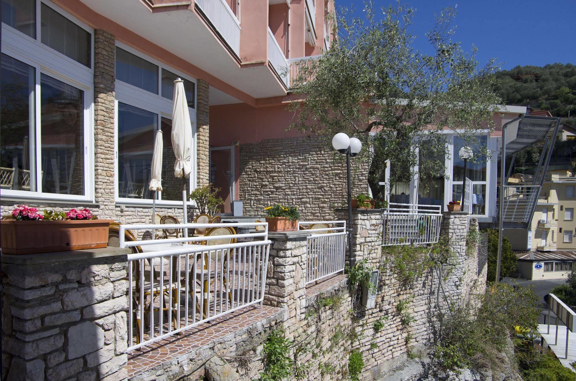 Hotel Cristallo Lerici Esterno foto