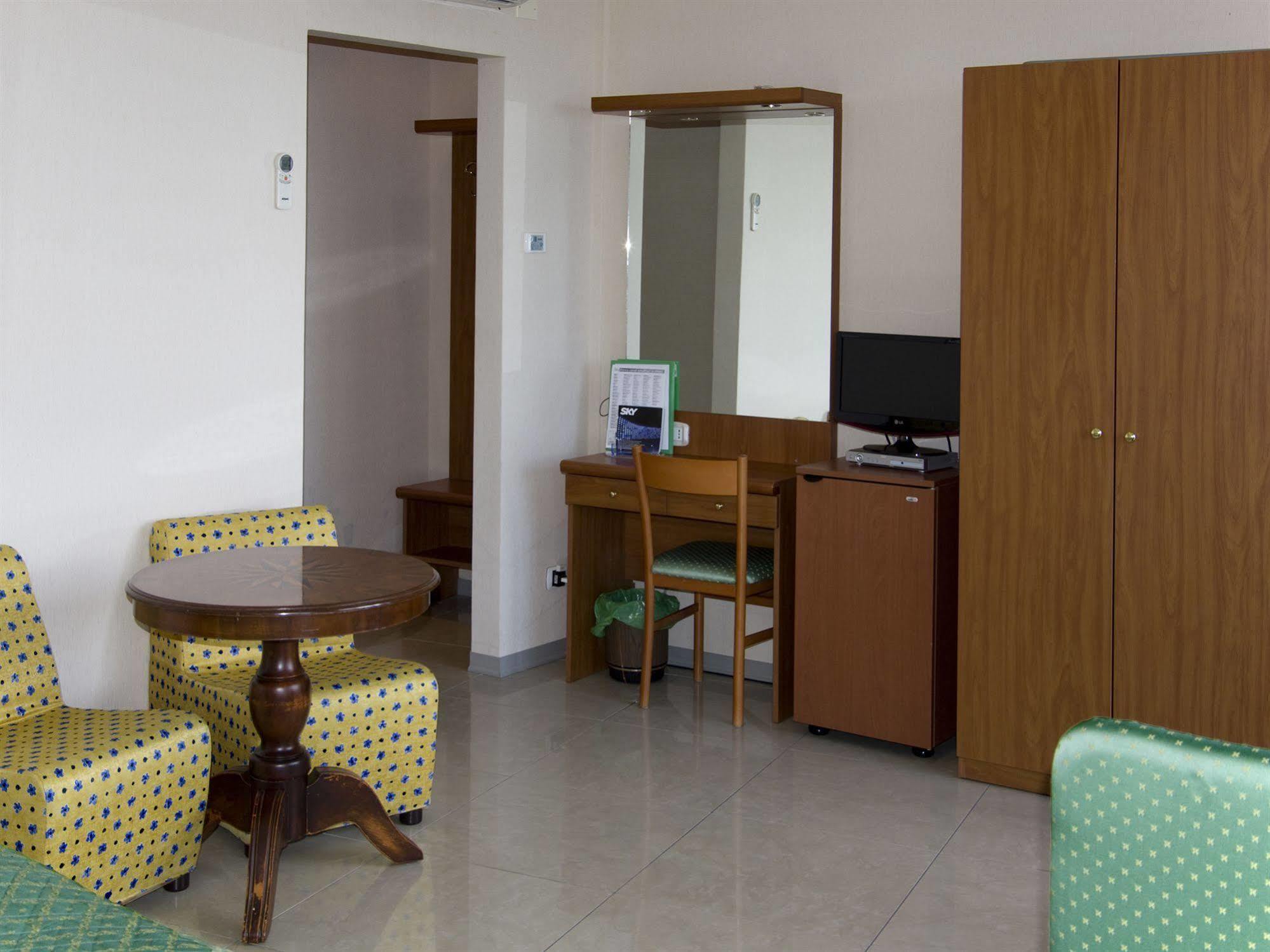 Hotel Cristallo Lerici Esterno foto