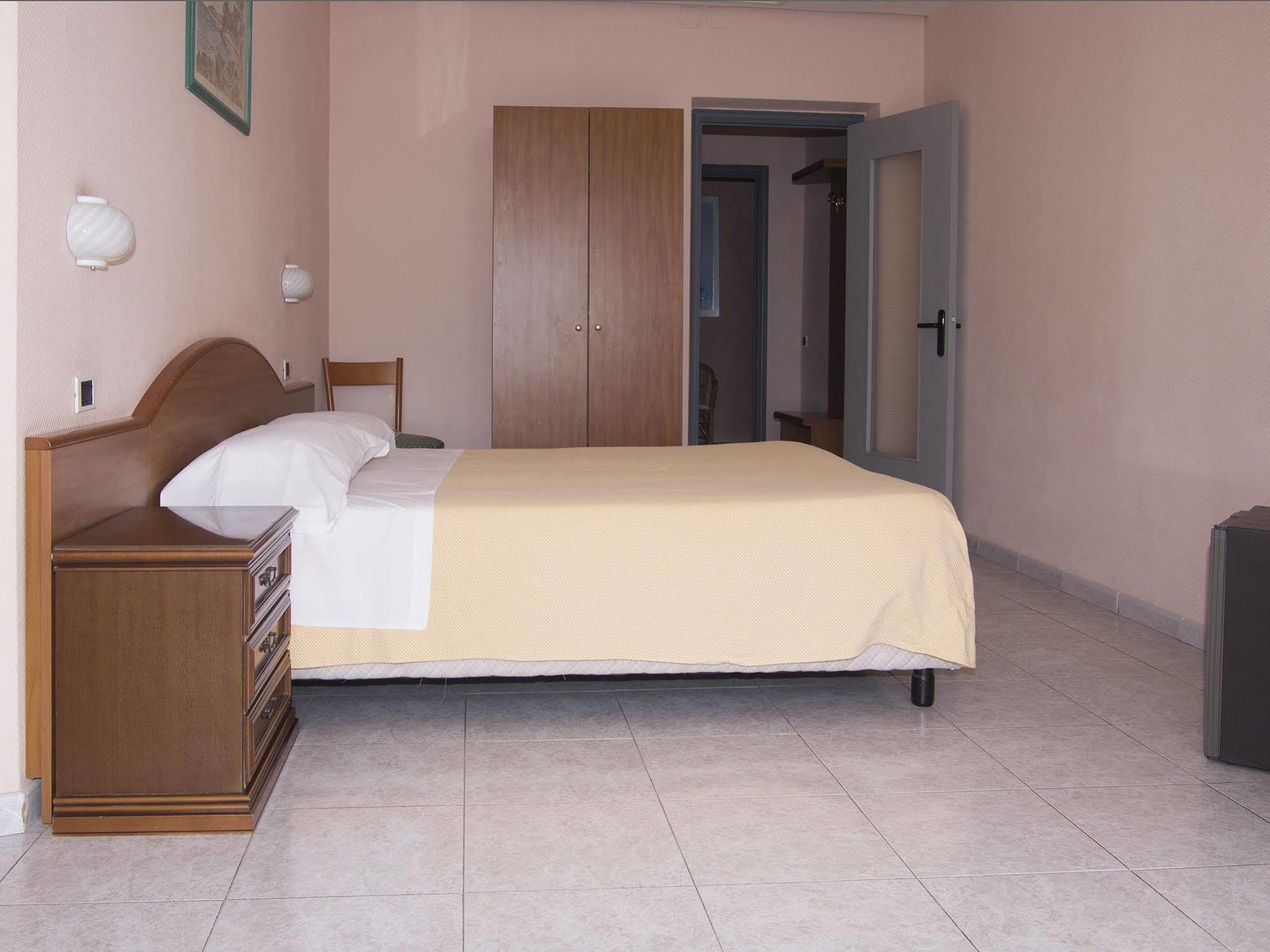 Hotel Cristallo Lerici Esterno foto