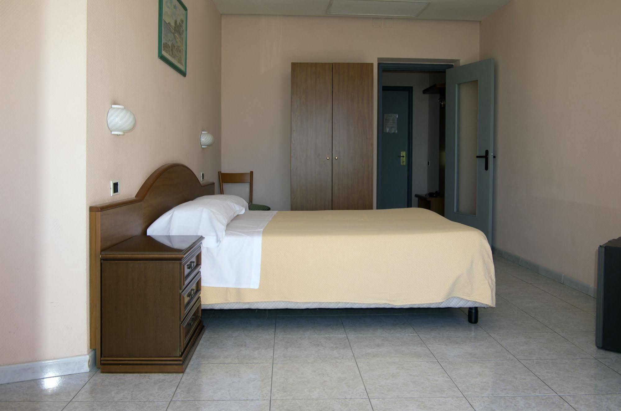 Hotel Cristallo Lerici Esterno foto