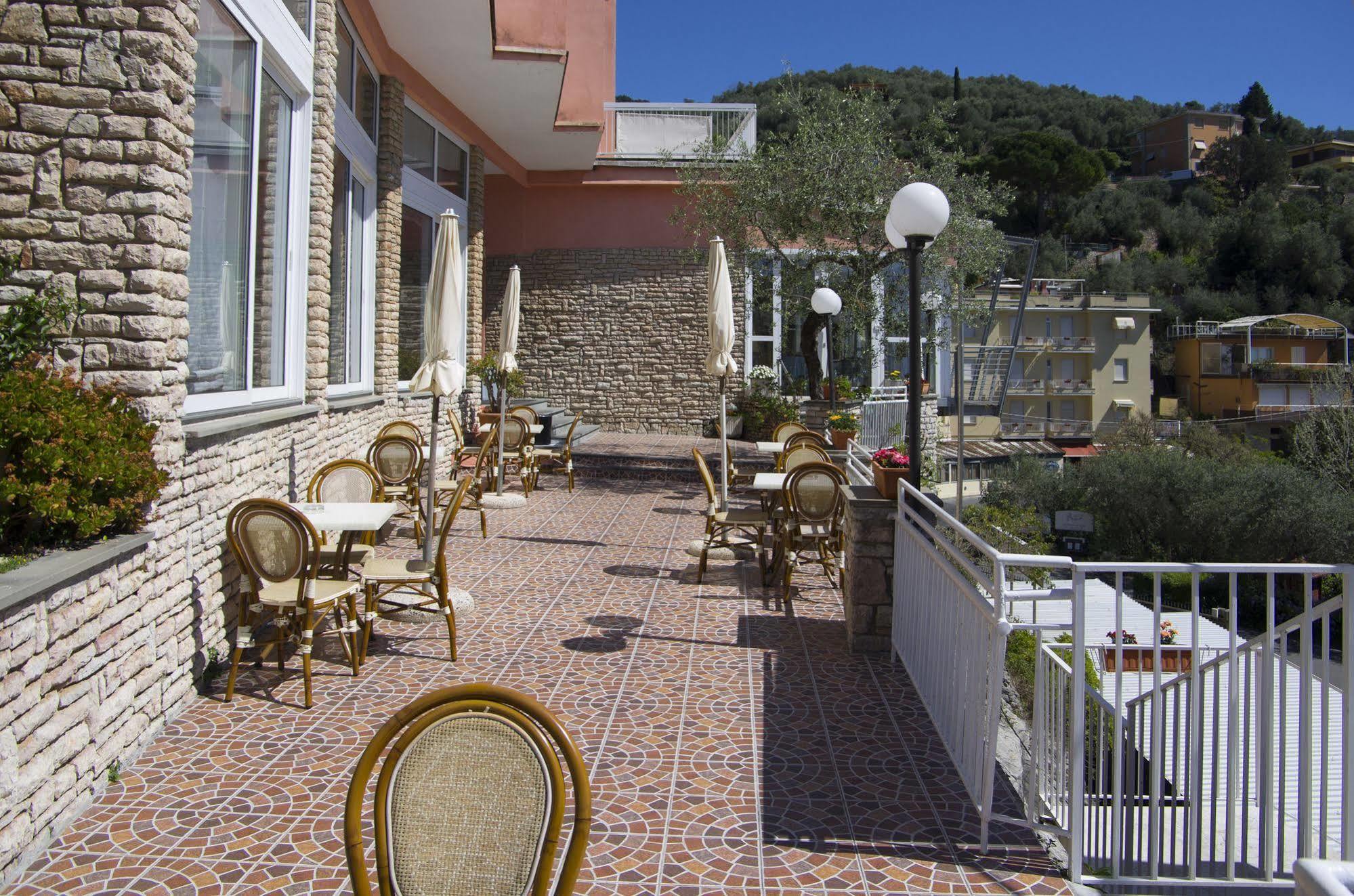Hotel Cristallo Lerici Esterno foto